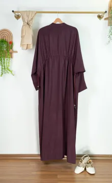 TENCEL KUMAŞ BÜZGÜ DETAYLI ELBİSE MÜRDÜM TENCEL KUMAŞ BÜZGÜ DETAYLI ELBİSE MÜRDÜM